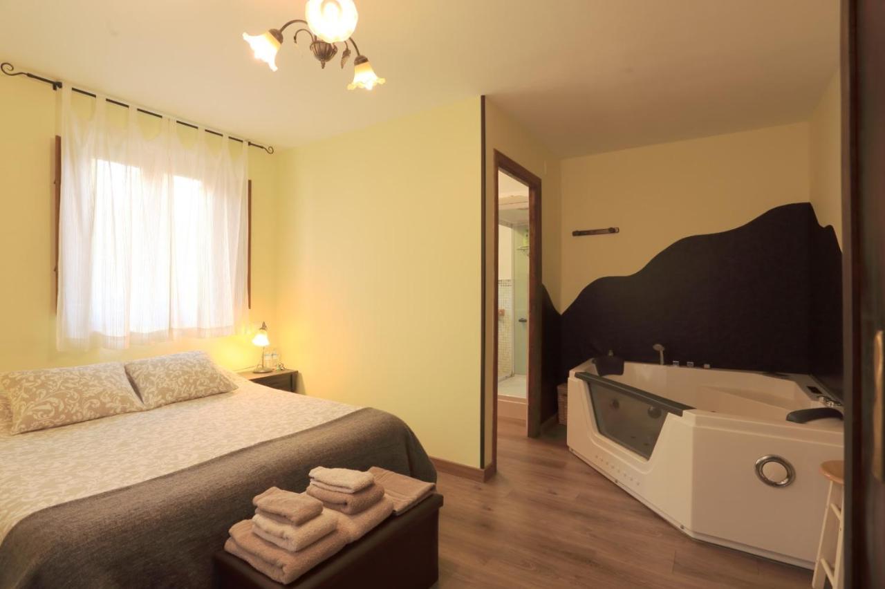 Casa Senderuela Guest House Panzares Екстериор снимка